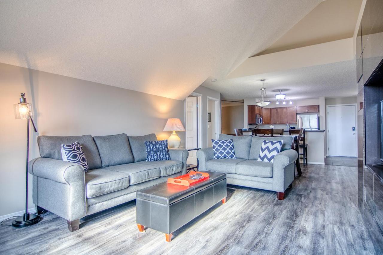 Mountain Getaway Condo - 5 Min Walk To The Beach! Invermere Esterno foto